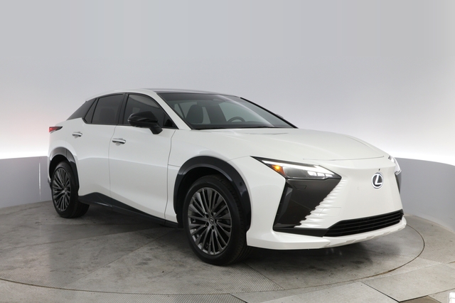 2023 Lexus RZ