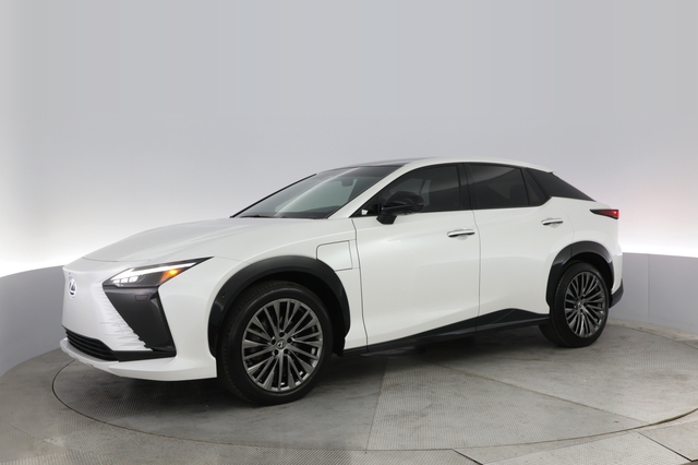 2023 Lexus RZ