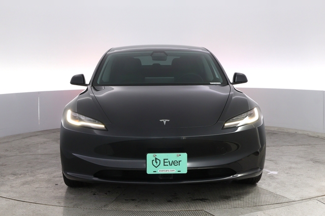 2025 Tesla Model 3