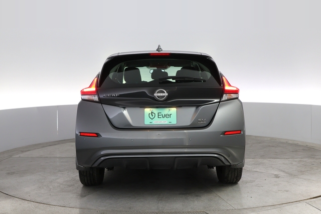 2023 Nissan LEAF