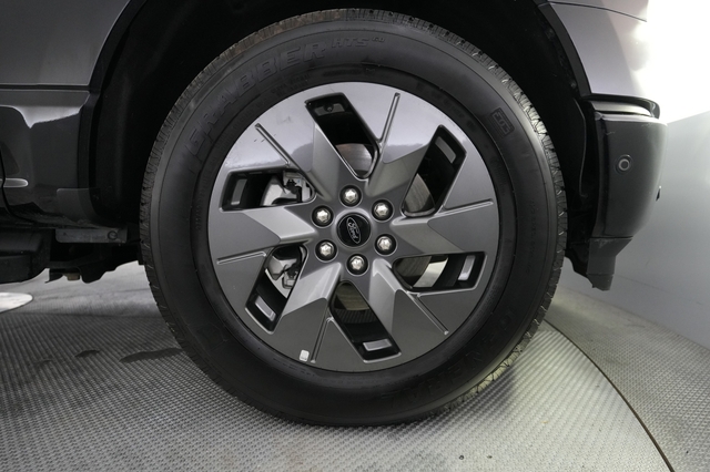 2022 Ford F-150 Lightning