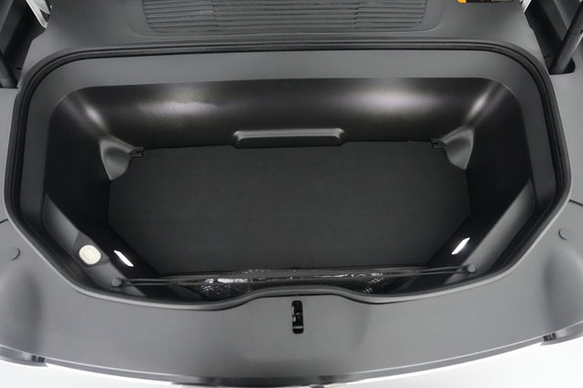 2023 Rivian R1S