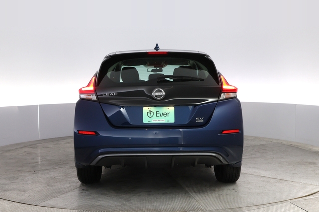 2025 Nissan LEAF