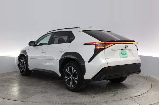 2024 Toyota bZ4X