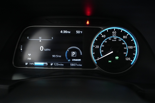 2024 Nissan LEAF