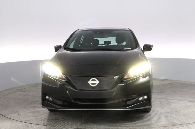 2024 Nissan LEAF