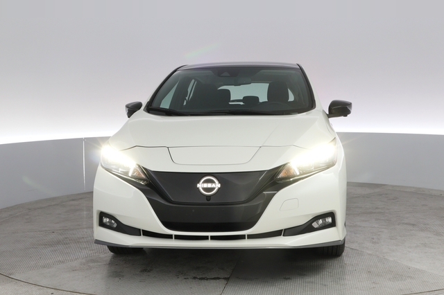 2025 Nissan LEAF