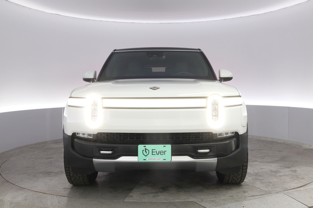 2023 Rivian R1S