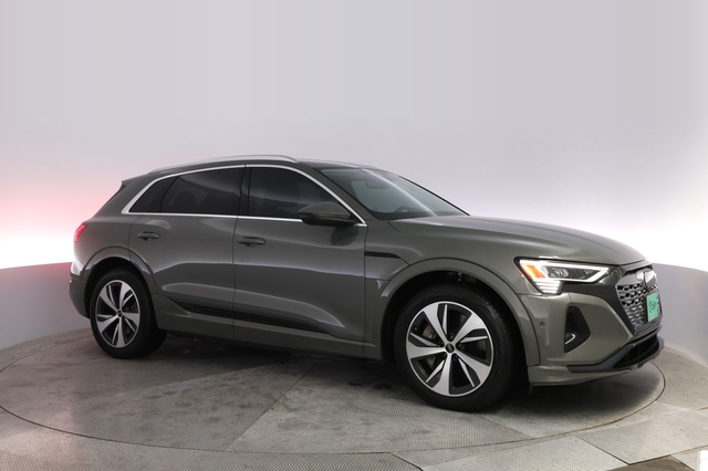 2024 Audi Q8 e-tron