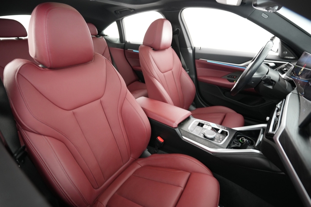 2023 BMW i4