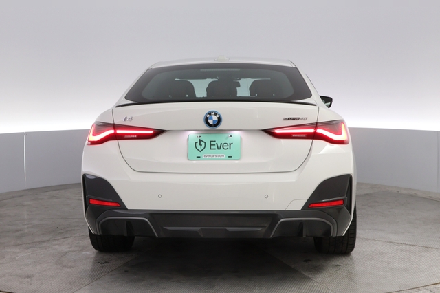 2023 BMW i4