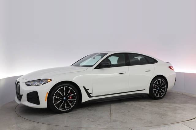 2023 BMW i4