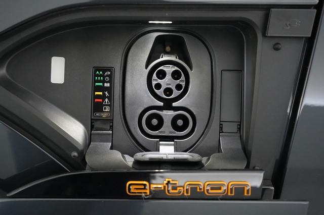 2022 Audi e-tron