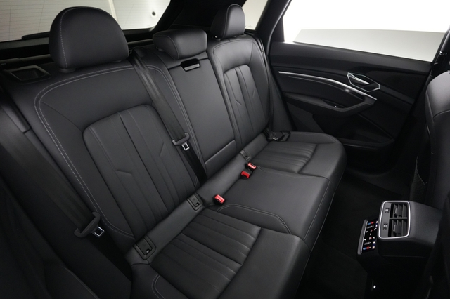 2022 Audi e-tron