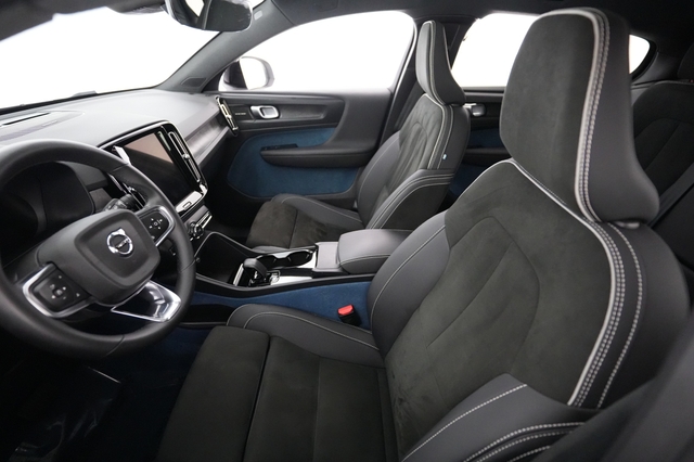 2023 Volvo C40 Recharge