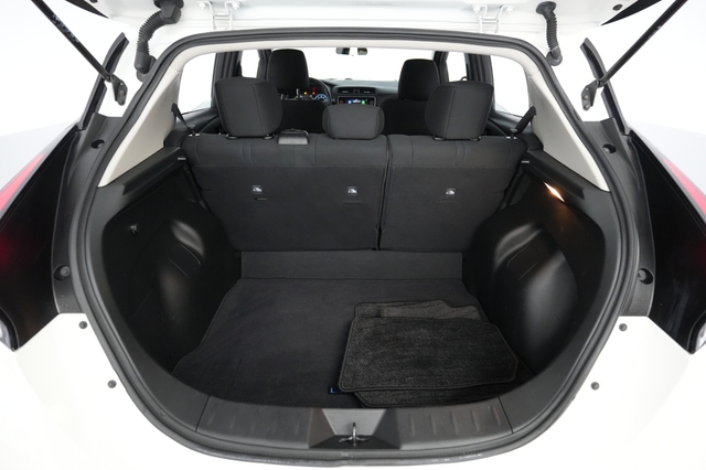 2020 Nissan LEAF