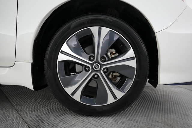 2020 Nissan LEAF