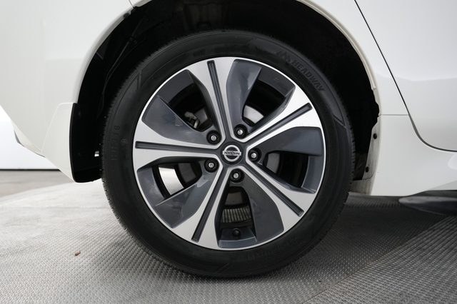 2020 Nissan LEAF