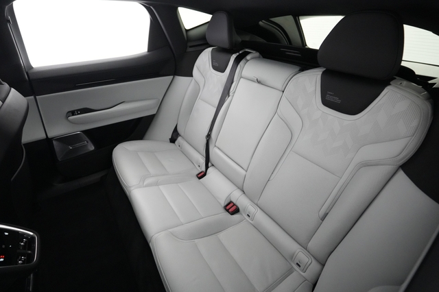 2025 Polestar 3