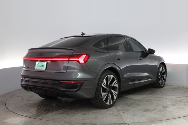 2024 Audi Q8 e-tron Sportback