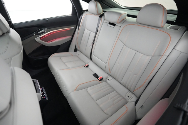 2024 Audi Q8 e-tron Sportback