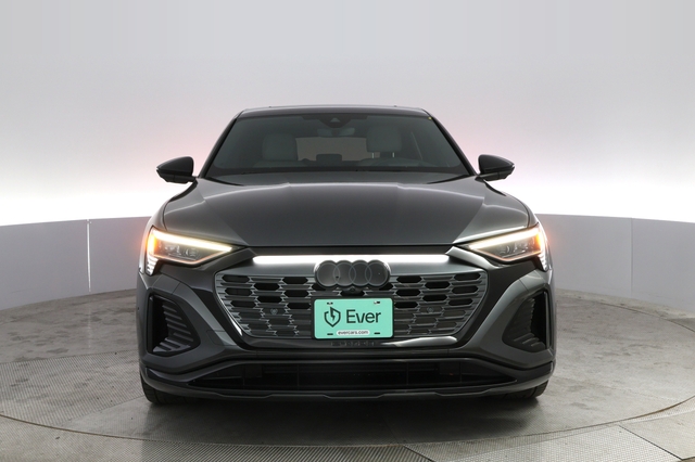 2024 Audi Q8 e-tron Sportback