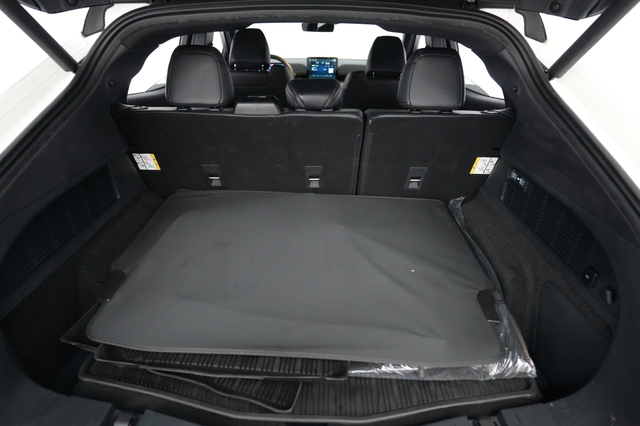 2022 Ford Mustang Mach-E