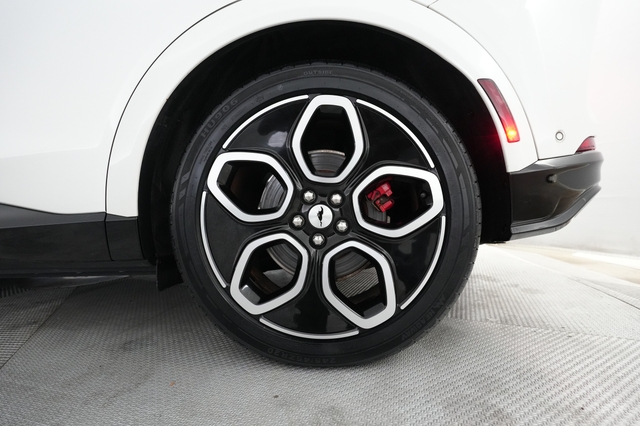 2022 Ford Mustang Mach-E