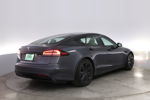 2023 Tesla Model S
