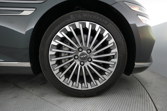 2023 Genesis Electrified G80
