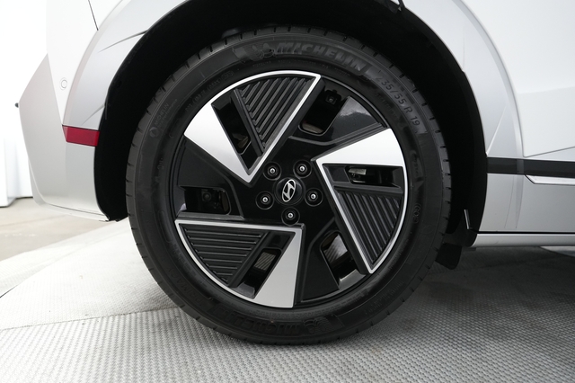 2025 Hyundai IONIQ 5