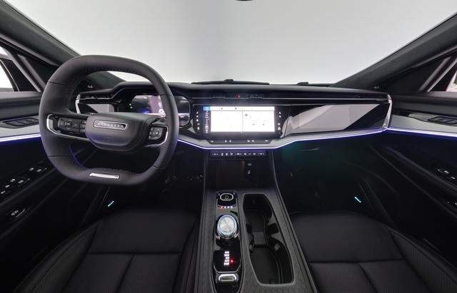 2024 Jeep Wagoneer S