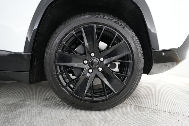 2024 Jeep Wagoneer S