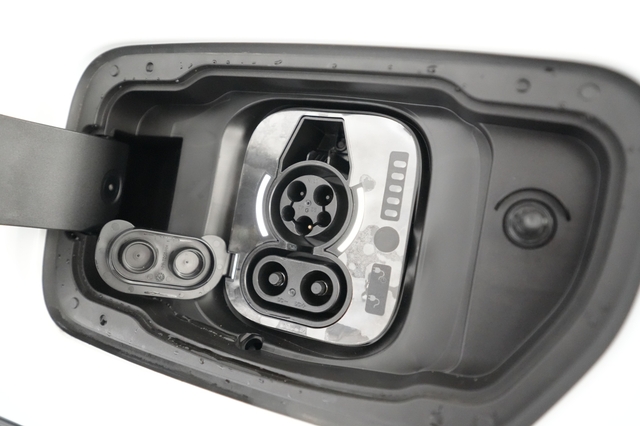 2024 Jeep Wagoneer S