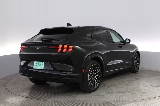 2024 Ford Mustang Mach-E