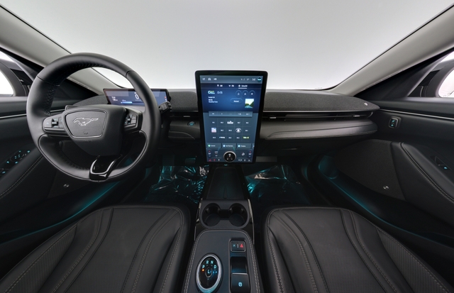 2024 Ford Mustang Mach-E