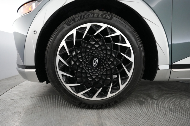 2024 Hyundai IONIQ 5