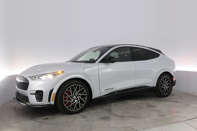 2022 Ford Mustang Mach-E