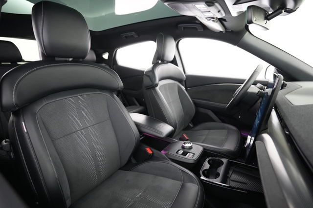 2022 Ford Mustang Mach-E