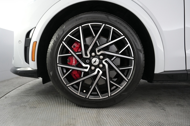 2022 Ford Mustang Mach-E