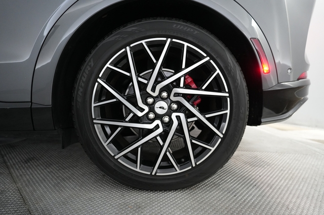 2023 Ford Mustang Mach-E