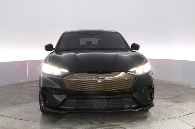 2025 Ford Mustang Mach-E