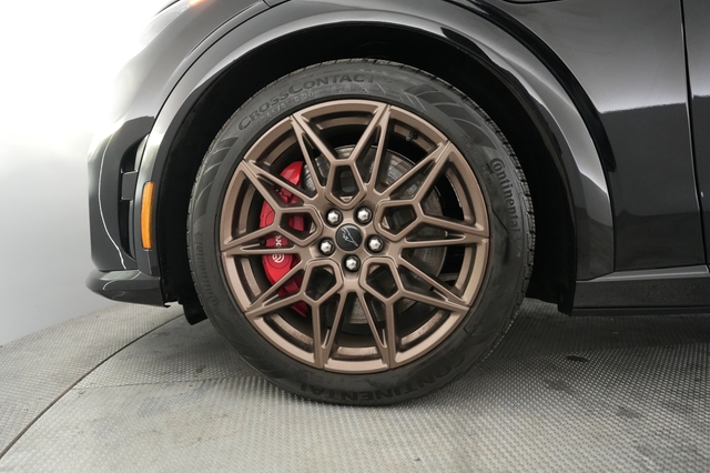 2025 Ford Mustang Mach-E