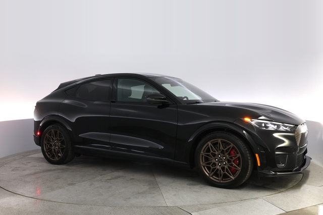 2025 Ford Mustang Mach-E