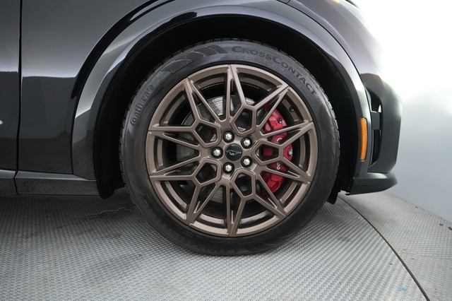 2025 Ford Mustang Mach-E