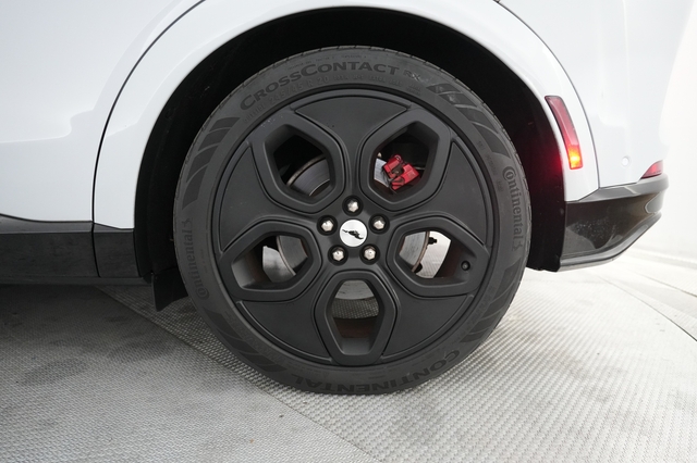 2022 Ford Mustang Mach-E