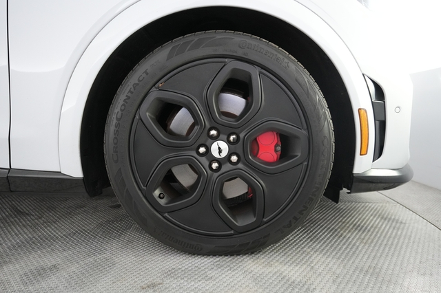 2022 Ford Mustang Mach-E