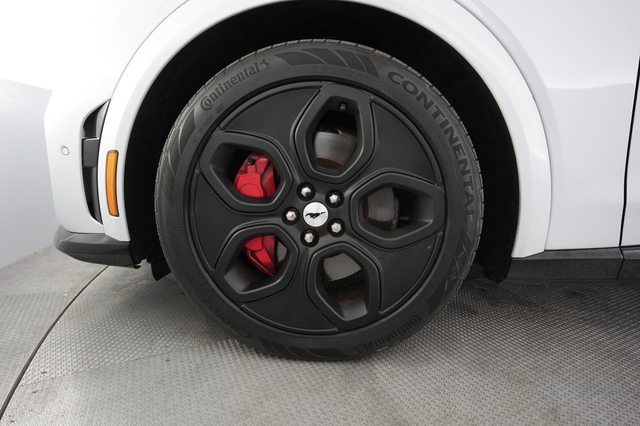 2022 Ford Mustang Mach-E