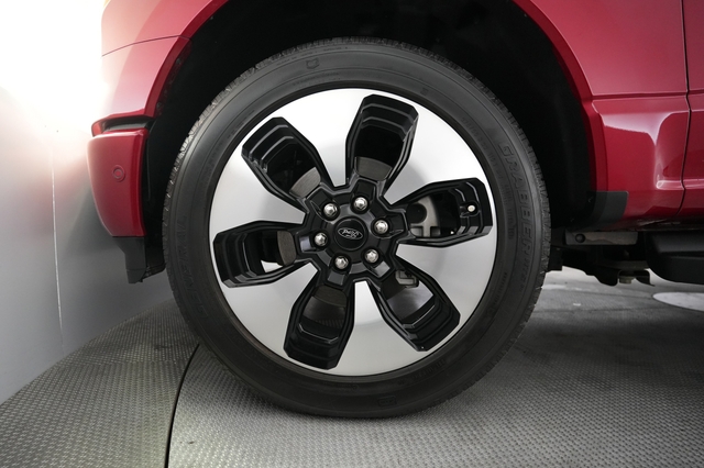 2022 Ford F-150 Lightning