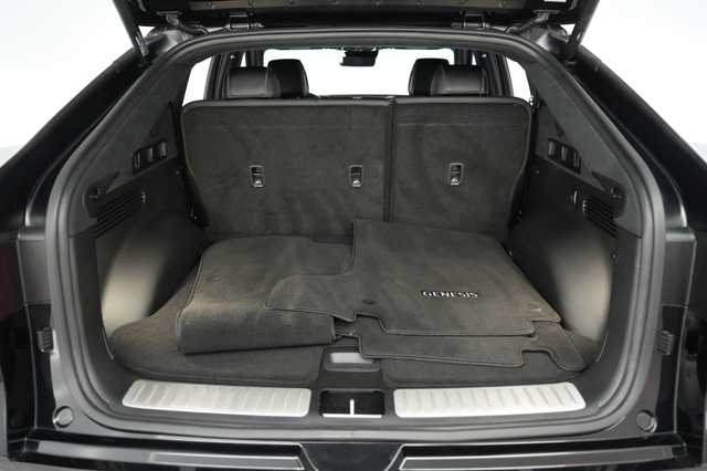 2023 Genesis GV60